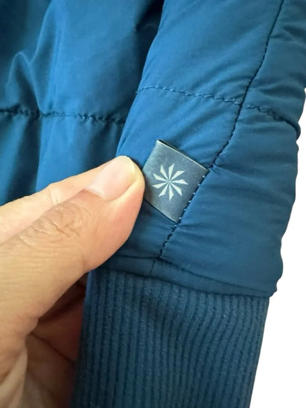 Athleta Girl Blue Puffer Jacket Fleece Lined 8/10 READ DESCRIPTION Child‎ Winter
